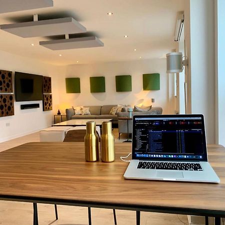 Beautiful Modern Sea-Side Apartment In The City Эдинбург Экстерьер фото